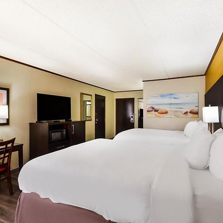 Clarion Pointe Lake Jackson - Clute 외부 사진