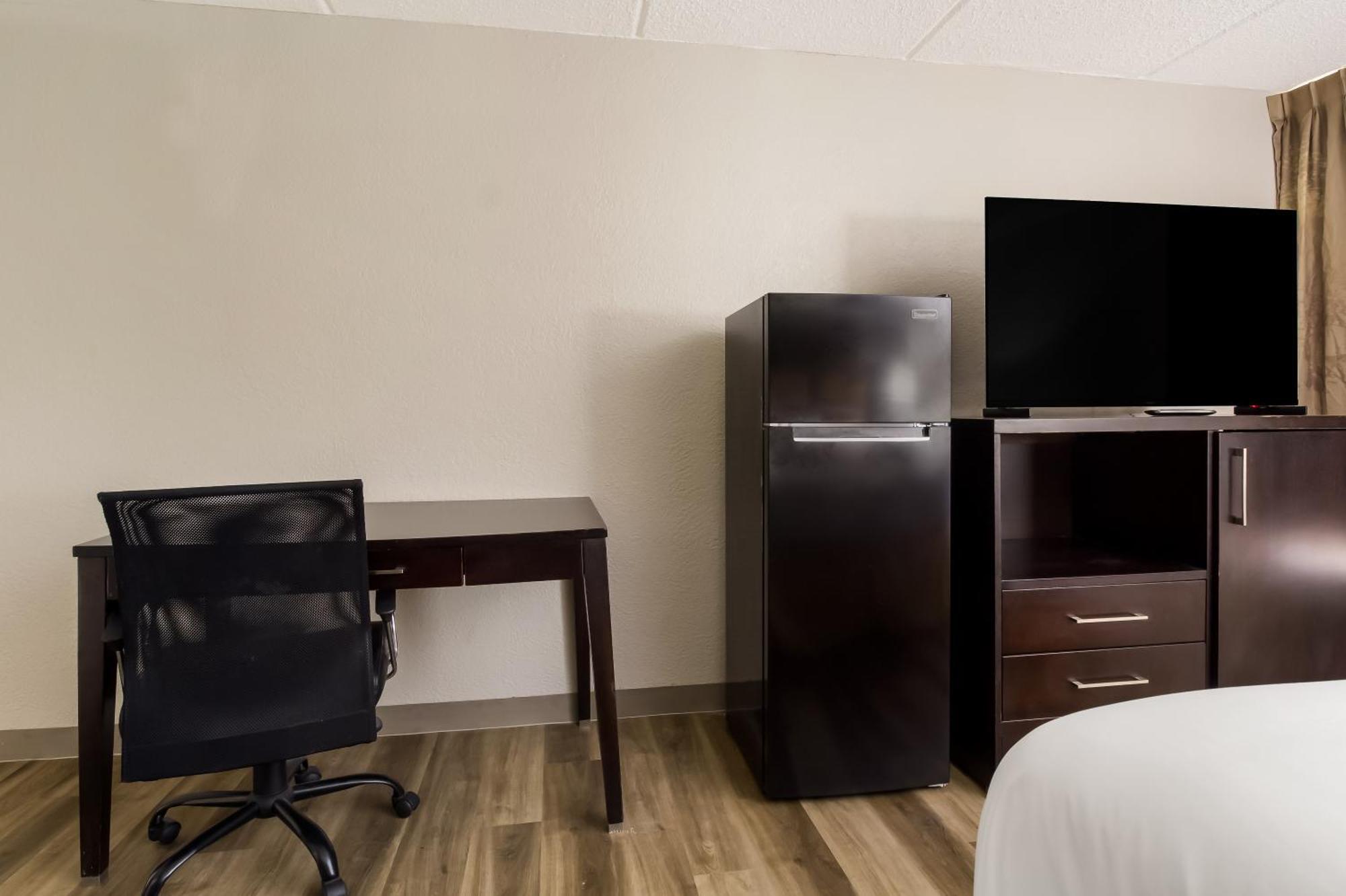 Clarion Pointe Lake Jackson - Clute 외부 사진