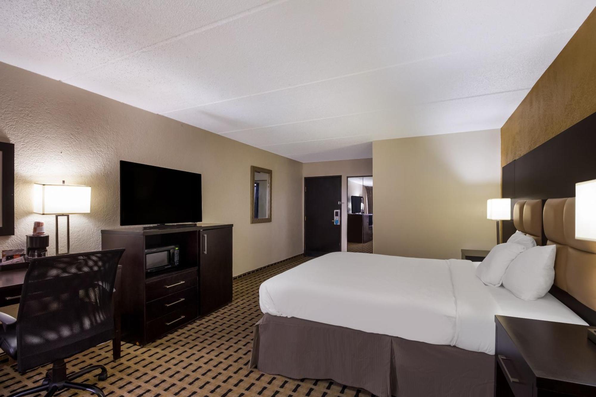 Clarion Pointe Lake Jackson - Clute 외부 사진